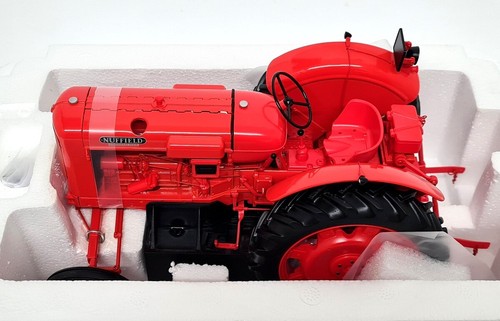 UH 1/16 Nuffield Universal Four DM 1958 Orange Diecast model Farm Tractor - Picture 5 of 8