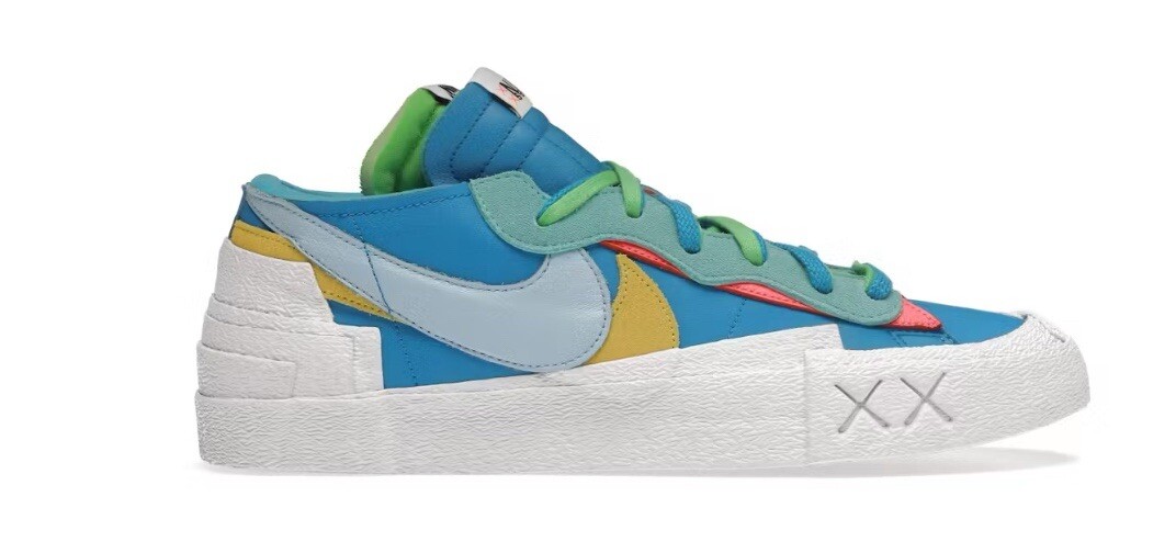 SACAI X NIKE Taglia 9 5 Nike KAWS x sacai x Blazer Low Nettuno Blu