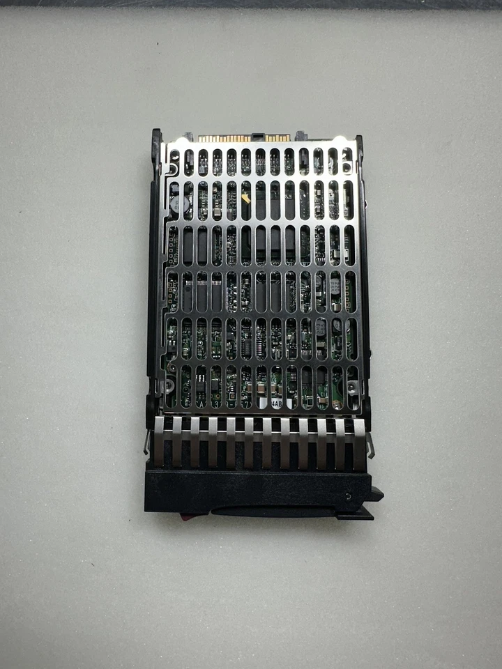 HP 72GB SAS DG072A9BB7 p/n: 395924-002 gpn: 375863-004 MAY2073RC f/w: HPD0 3706 - Image 2 of 3