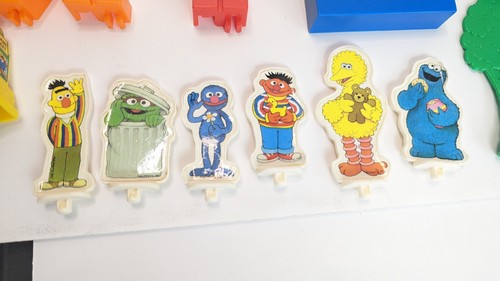 Vintage Sesame Street 1988 Playskool Roadway 49 piece Children's Toy - Picture 6 of 10