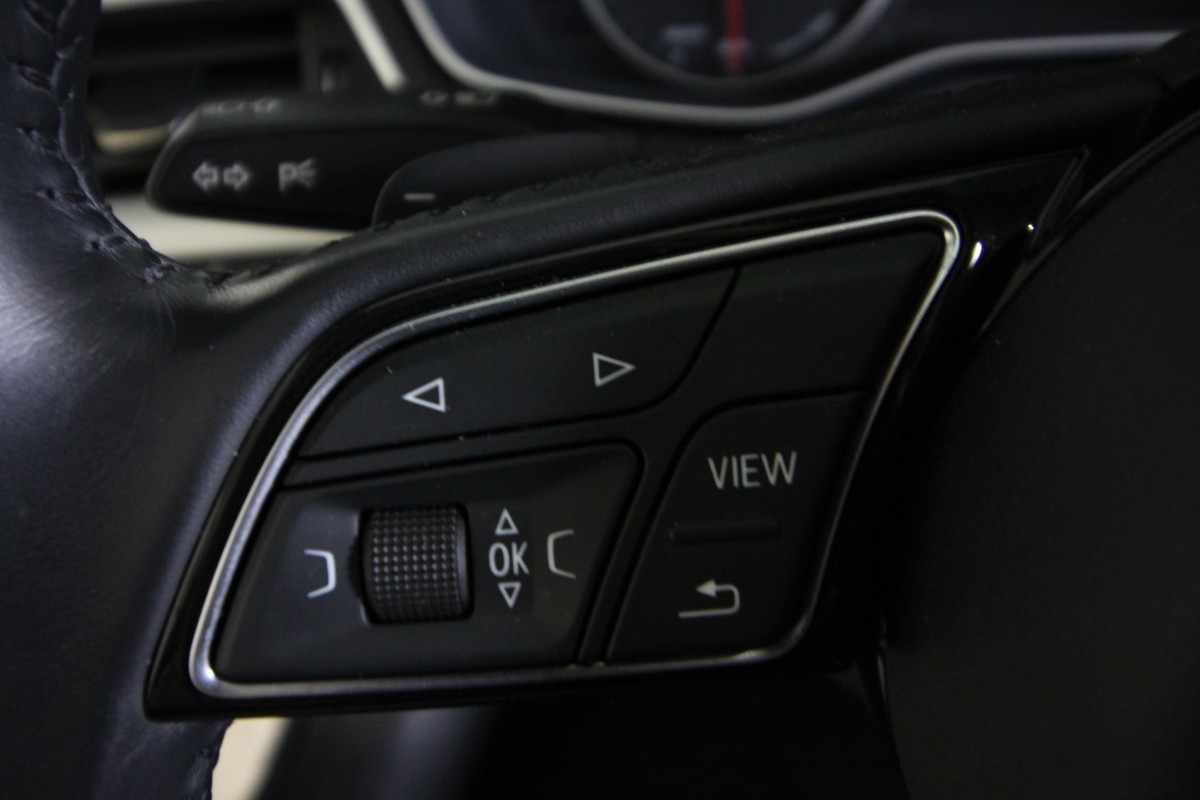 Audi A4 3,0 TDi 218 Sport Avant S-tr.