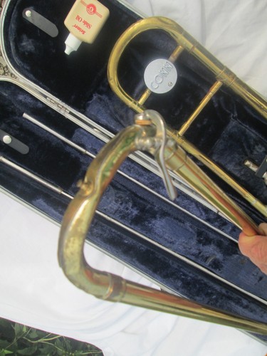 Vtg Conn Director 14H #GB570035 Puzon i ustnik 23A i futerał nr - Zdjęcie 5 z 11