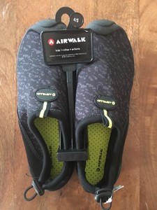airwalk aqua shoes