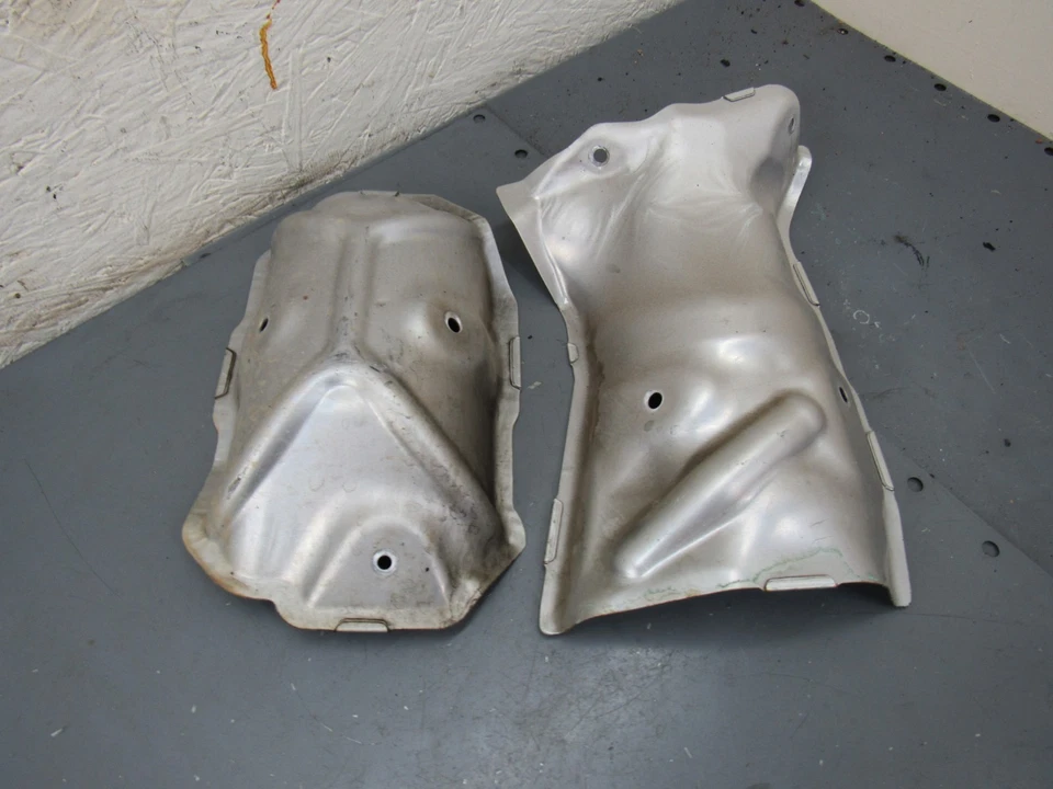 日产 Rogue 排气歧管隔热罩盖 2017 - 2020 原始设备制造商 — 第 2/4 张图片