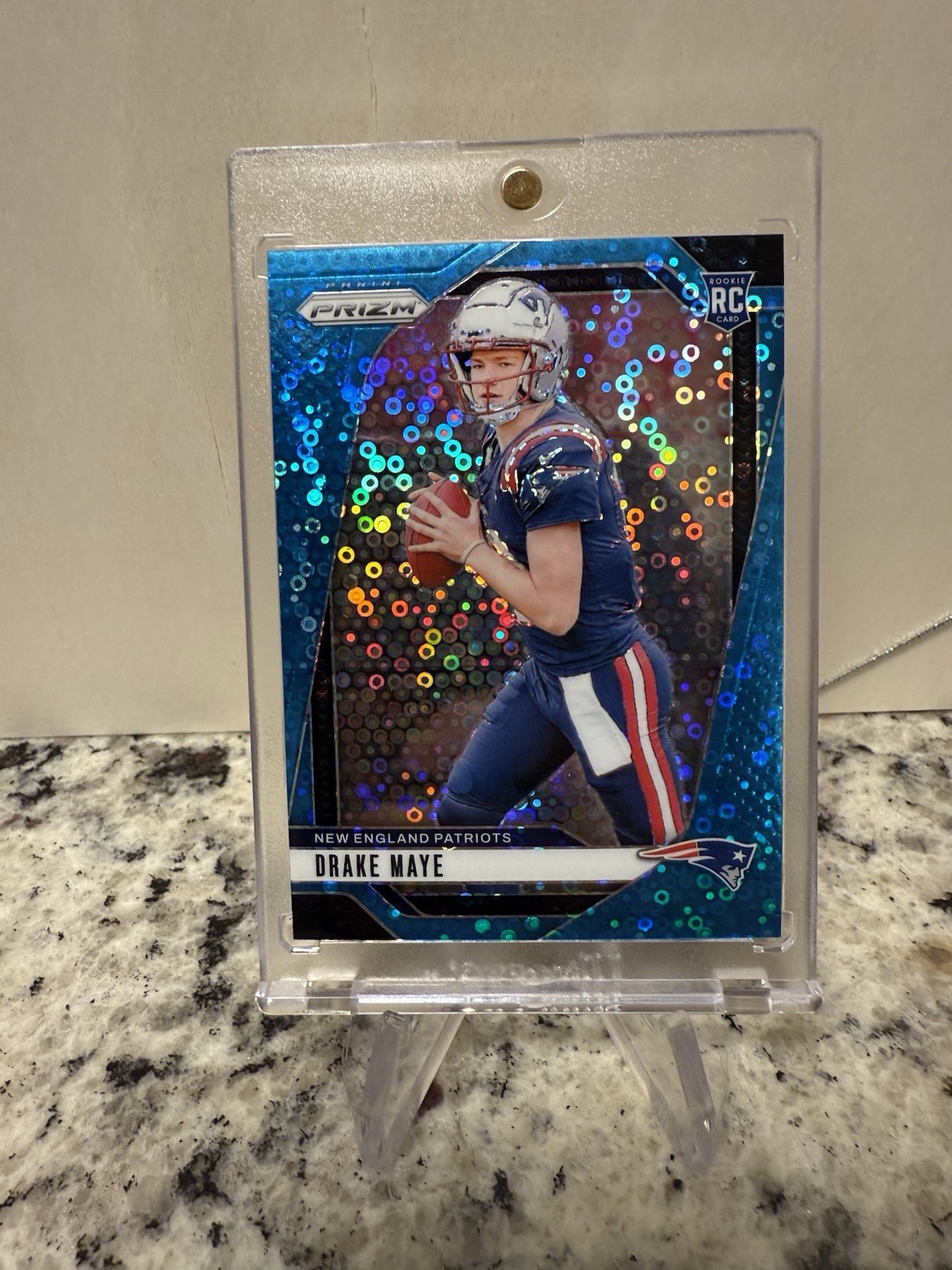 2024 Panini Prizm - Rookies Drake Maye #329 No Huddle Blue Prizm /99 (RC)