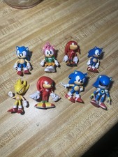Lot of 8 Sonic the Hedgehog Character Figures