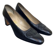 Vtg Salvatore Ferragamo Black Leather Gancini Logo Block Heel Pumps 7.5C Italy