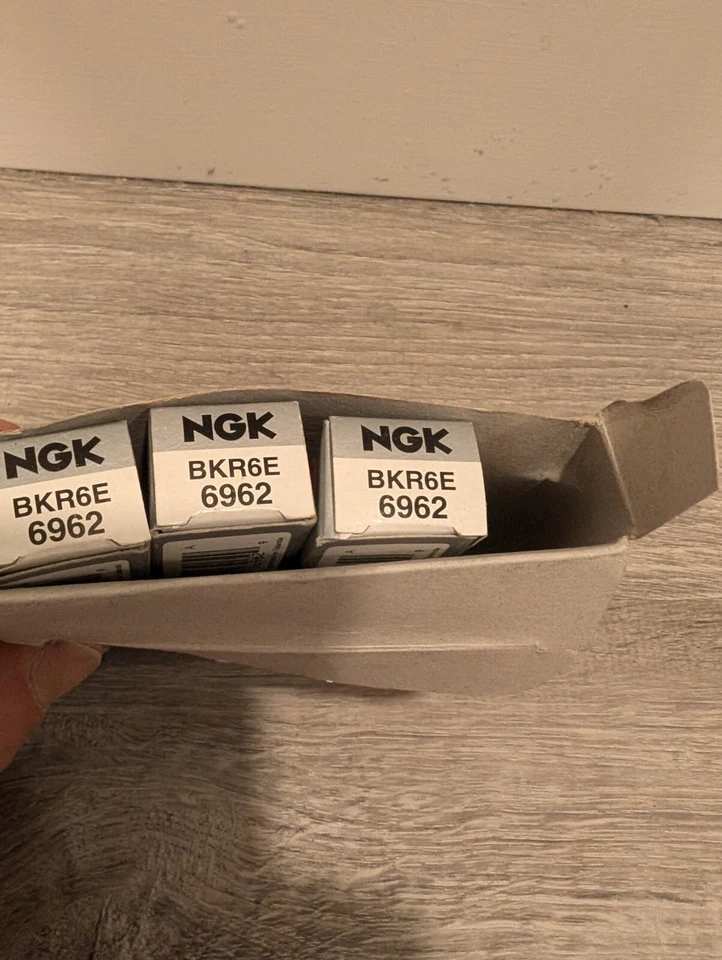 Juego de 3 bujías NGK V-Power para BMW 325i 2001-2005 2,5 L L L6 Foto 3 de 3
