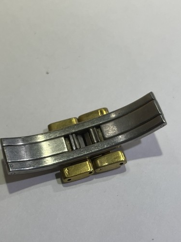 Gucci 9000M Gold Tone Men's Unisex Swiss Watch Band Lock - Picture 6 of 7