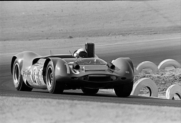 Riverside GP Chuck Parsons drives a Ford powered Genie Mk 10 RACING OLD PHOTO Riverside GP Chuck Parsons drives a Ford powered Genie Mk 10 RACING OLD PHOTO