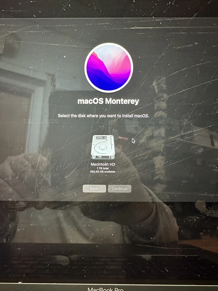 Apple Macbook Pro 15" 2017 A1707 TouchBar Core i7 2.6GHz 16GB Ram 1TB SSD - Image 2 of 4