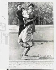 1971 Press Photo Crown Prince Akhioto & royal family at Togu Palace in Tokyo