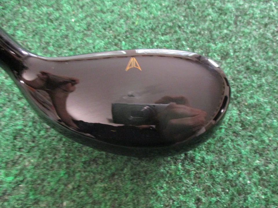 MINT Mutant Golf Lil' Brute 19* #2 hybrid R Flex Graphite - Image 3 of 4