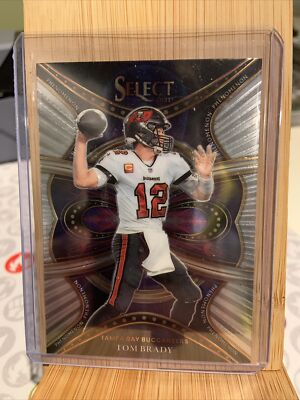 2021 Panini Select Tom Brady #PHE-22 Buccaneers