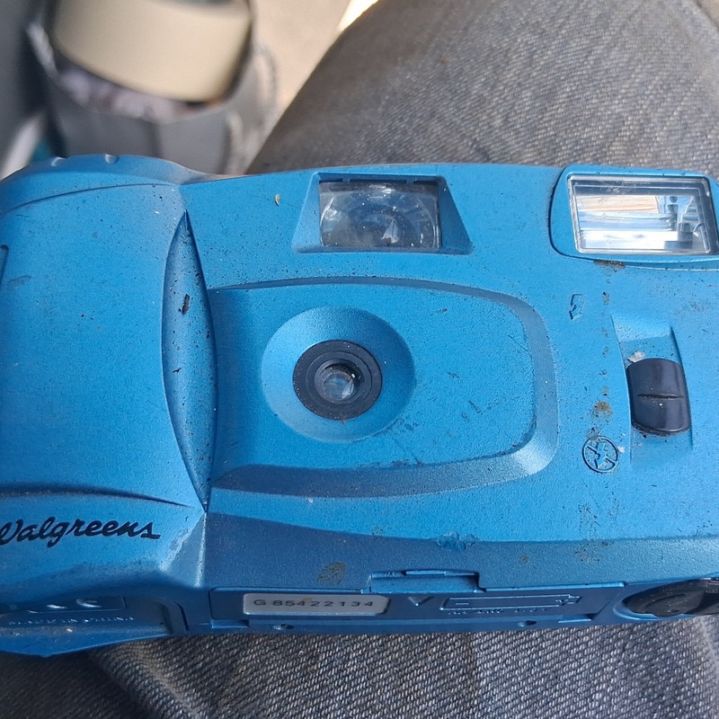 Walgreens The Message Camera 35mm Single Use Blue Built-In Flash ISO 400 24+3