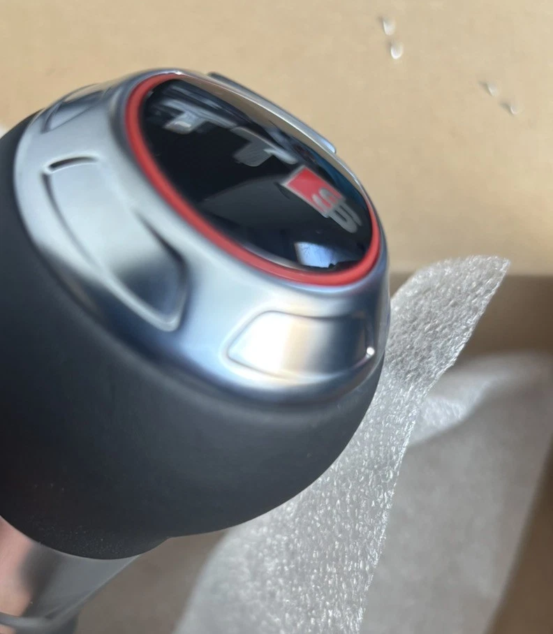 AUDI TT 2011 TO 2014 AUTO GEARBOX SELECTOR LEVER 8J2713139LXGH GENUINE - Image 3 of 4