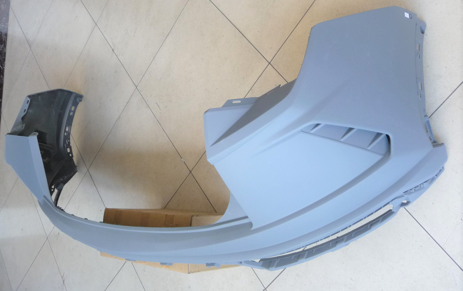 2018-2023 Lamborghini URUS Rear bumper Upper Cover 4ML807511A OEM H1