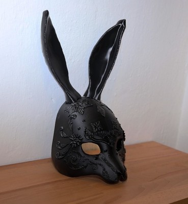 Kaninchen Maske in Bio PLA - 3D gedruckt mit floralen Details | leicht & umweltfreundlich