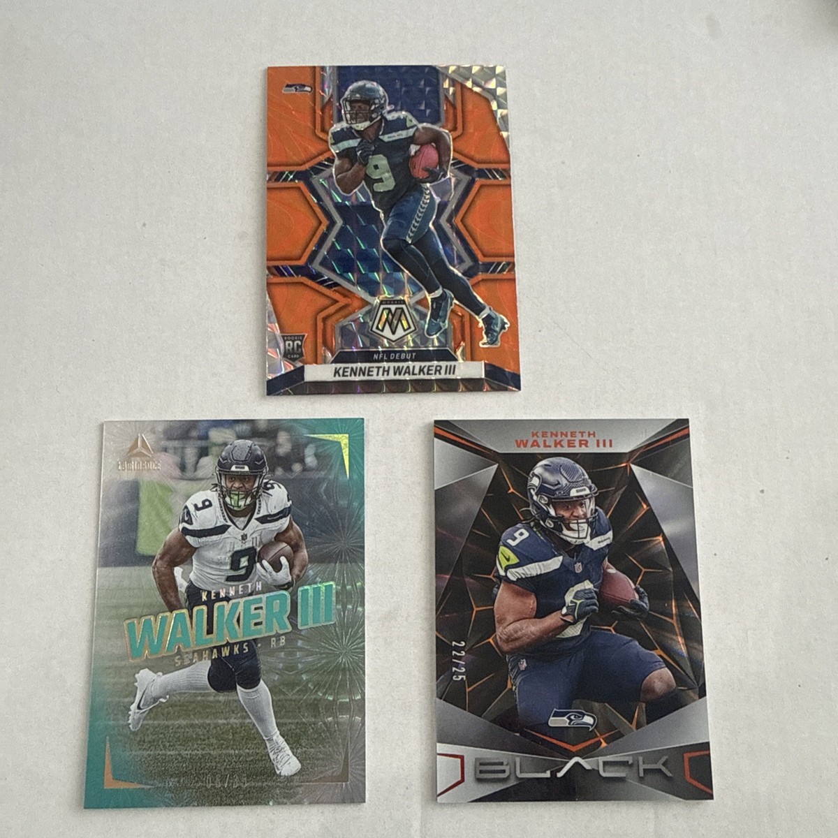 Kenneth Walker III 2022 Panini Mosaic Reactive Orange Prizm #284