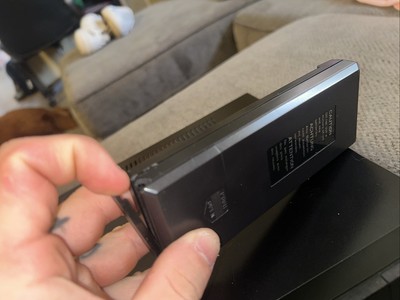 Vintage Hitachi DA-500 Compact Disc Player - Powers On Tray Doesn
