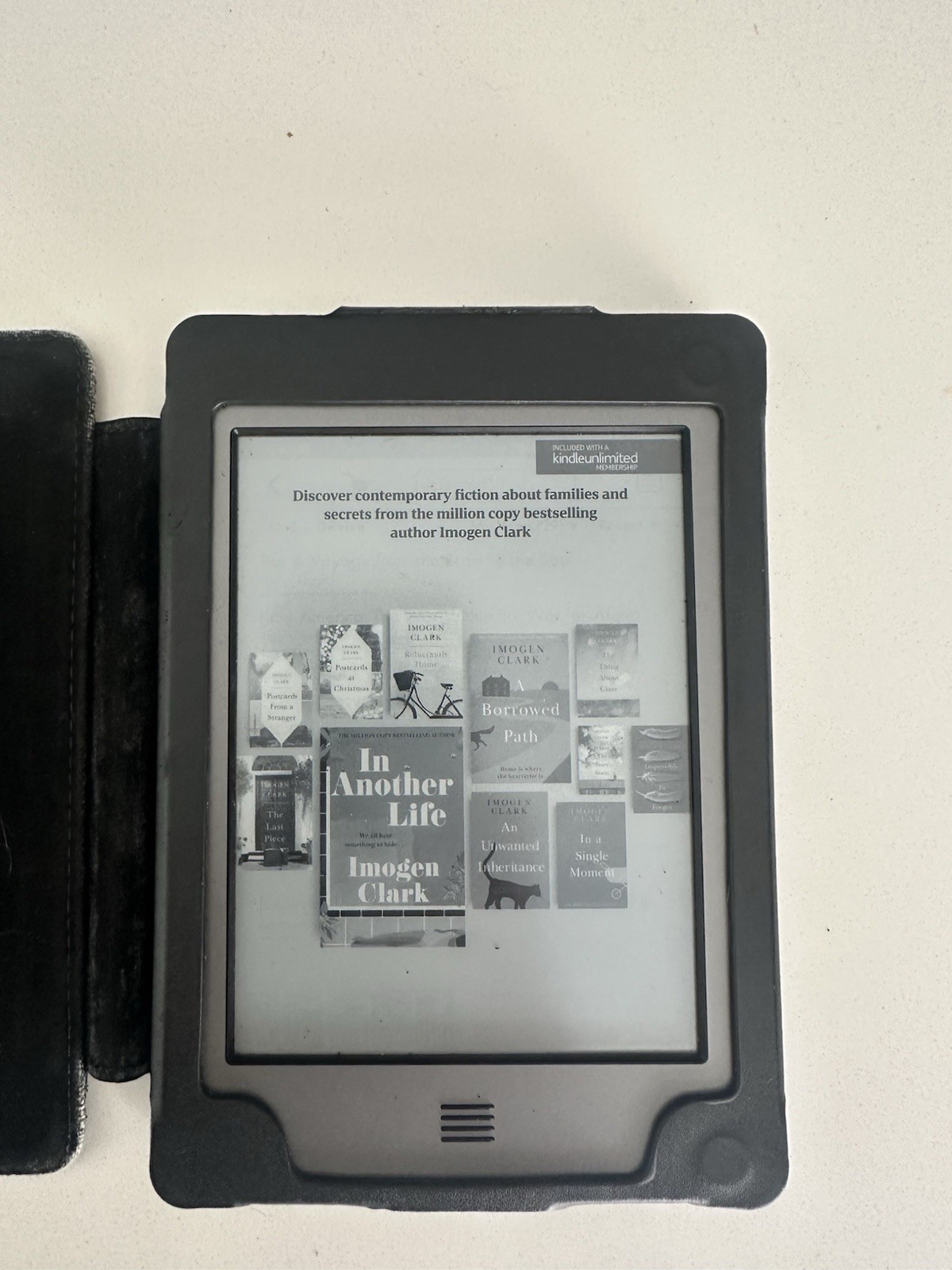 Vintage Kindle E-Reader - 4th Generation / Touch + Case ( Bundle Itens)-image