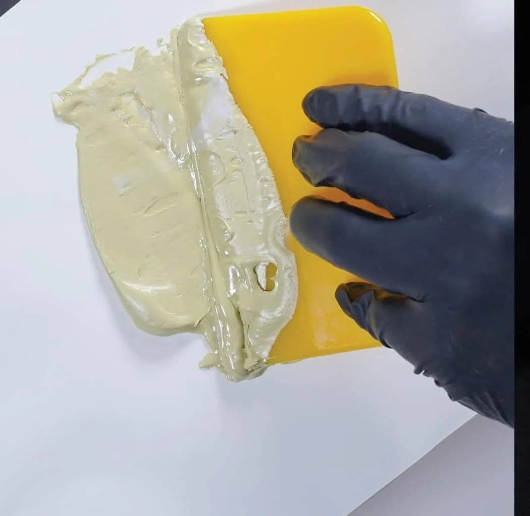 E-Z Mix Yellow Body Filler Spreader 3″ X 5 - Foto 8