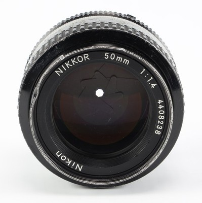 Nikon 50mm f/1.4 NIKKOR AI Manual Focus Lens {52} (Made in Japan)
