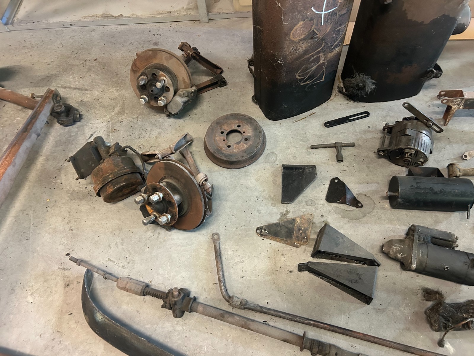 Lotus Europa Twin Cam Parts Collection. Lots or rare and hard to find parts.