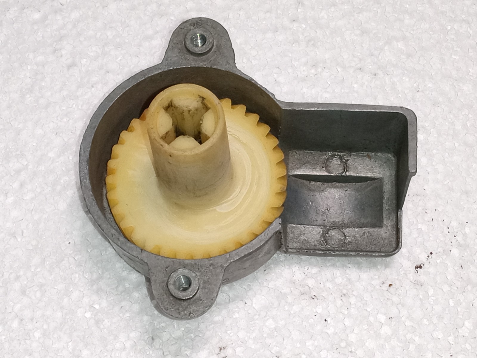 Maserati Ghibli Window Emergency Window Crank Handle Transmission Gear Assembly