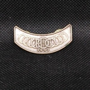 Olympics 1993 San Antonio TX Brass Large Pin w HG In Middle of Rings