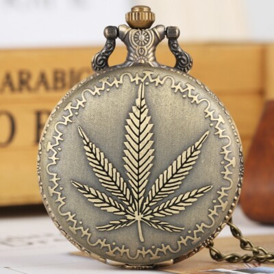 Vintage Stil Blattmuster Herren Damen Quarzwerk Taschenuhr Halskette Kette