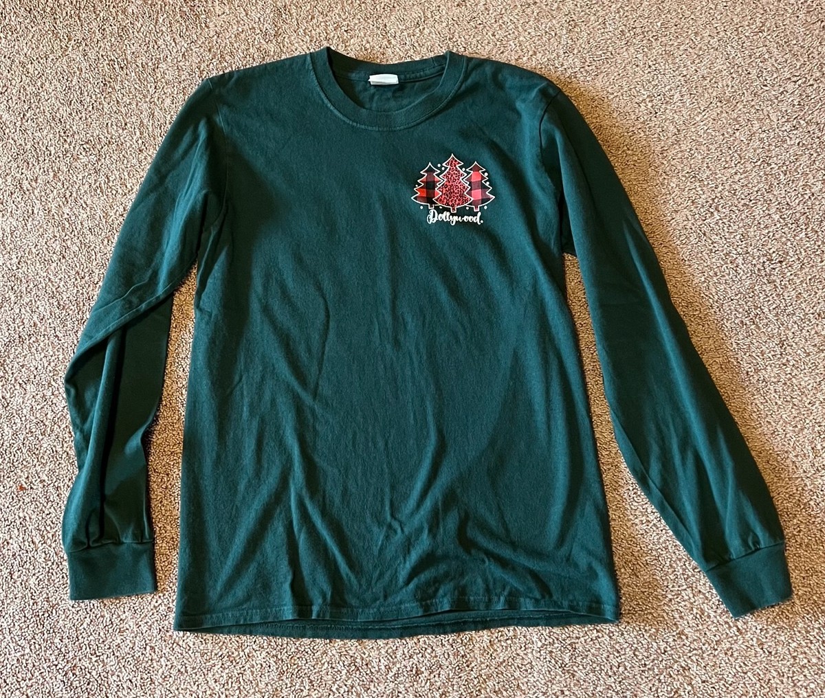 Dollywood Merry Christmas Long Sleeve Adult Small T-Shirt Green 100% Cotton | eBay dollywood-merry-christmas-long-sleeve-adult-small-t-shirt-green-100-cotton-ebay