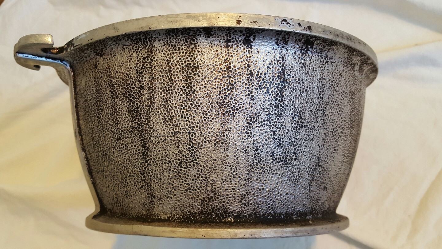 Guardian Service Cookware 9 3/4" X 4 5/8" Heavy Hammered Aluminum Mid Cen Vtg