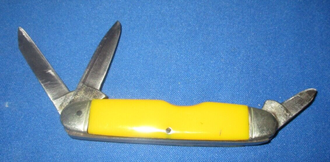 VINTAGE POCKET KNIFE WITH BAKELITE GRIPS-image