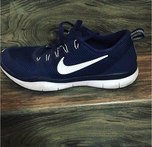 nike flywire training shoes mens sz 11.