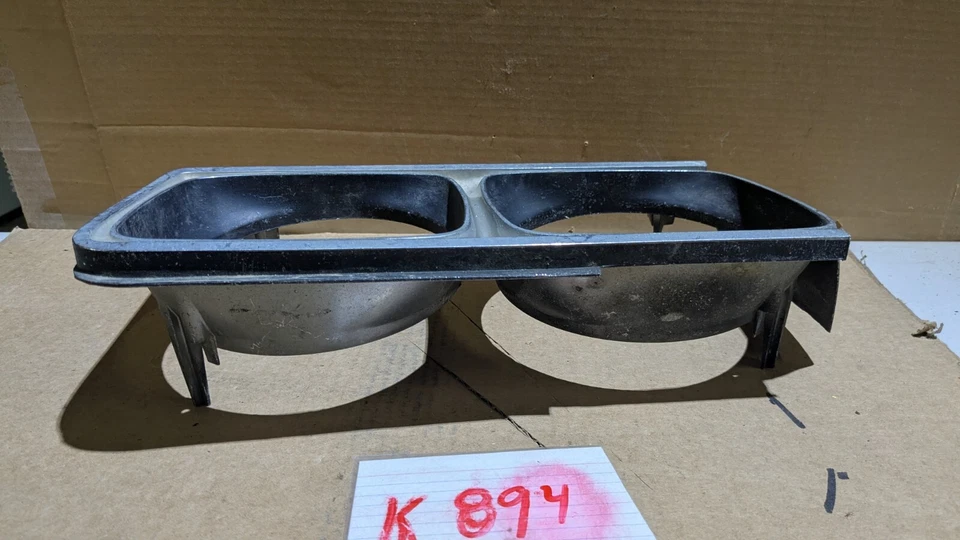 1967 BUICK SPECIAL ORIGINAL HEAD LIGHT BEZEL LH - Image 2 of 4