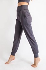 Athleta Salutation High Rise Jogger Grey Size Small 28"