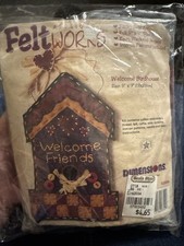Dimensions FELTWORKS BIRDHOUSE APPLIQUE KIT 5" x 9" WELCOME FRIENDS Sealed