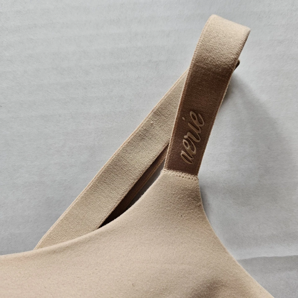 Sutiã Aerie Smoothez nude grande sem fio sem costura levemente forrado conforto diário - Imagem 2 de 4