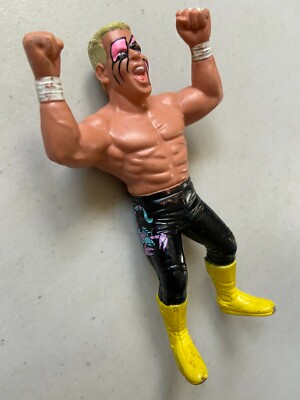Galoob WCW Sting Wrestling Figure UK Exclusive Black / Yellow Used