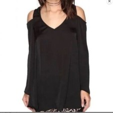 Show Me Your Mumu Shoulder Boo Tunic  Large Black size Large Bell Sleeve