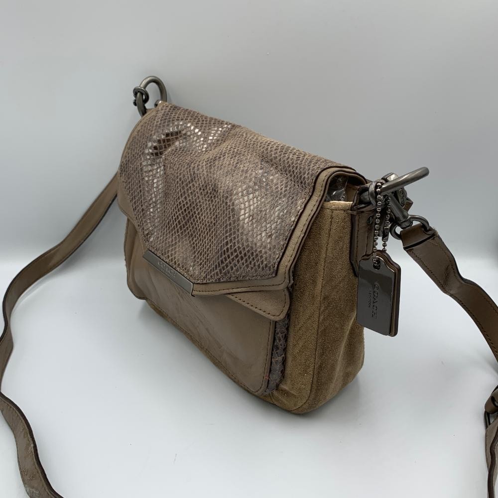 Coach Womens Brown Exotic Python Embossed Leather… - image 4