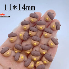 20 Stck. neue niedliche Mini Eichhörnchen und Nuss Früchte Serie flache Rückseite Harz Scrapbooking