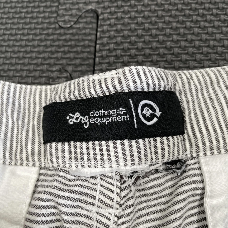 Shorts masculino LRG Lifted Research Group 38 cinza listra branca linho verão chino - Imagem 4 de 4