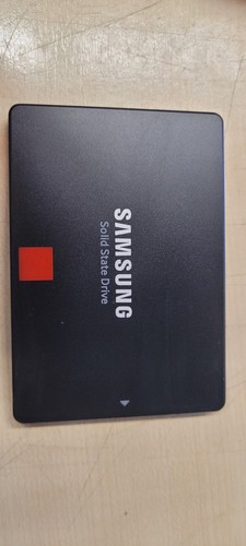 5x (Fünf Stück) Samsung 860 PRO 256GB, SATA III, 2,5 Zoll Alle In Top Zustand