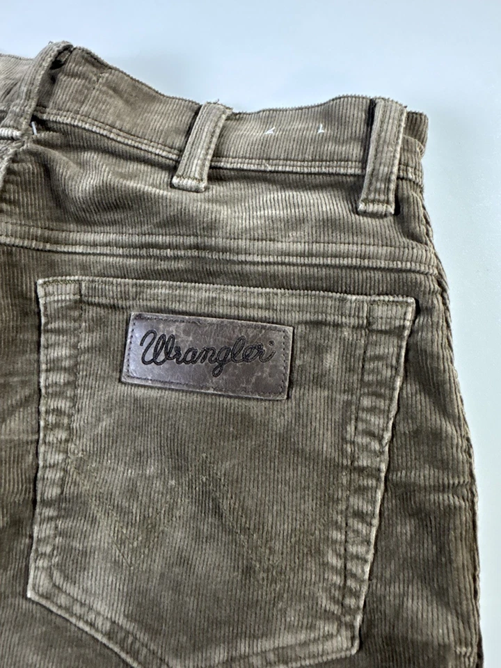Wrangler Texas Slim Cordhose Herren Braun Five-Pocket gerades Bein W30 L32 - Bild 4 von 4