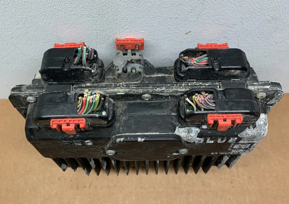 1995-1999 Chevy GMC C/K 1500 Silverado Sierra Suburban Truck Engine Computer - Image 4 of 4