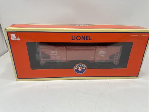 Lionel Trains 2442339 Milwaukee Road 2 bahías AAR tolva #96885, calibre O, nuevo en caja | Condition: New