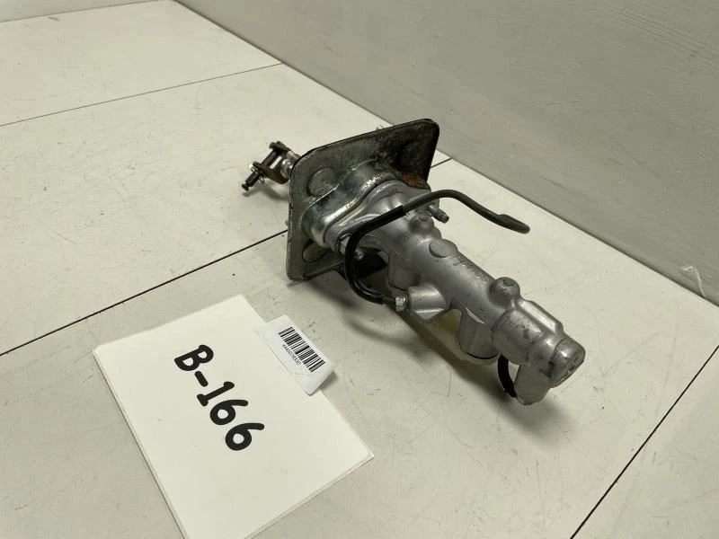 Toyota Prius 2004 2009 freno eléctrico cilindro maestro OEM+ Foto 2 de 4