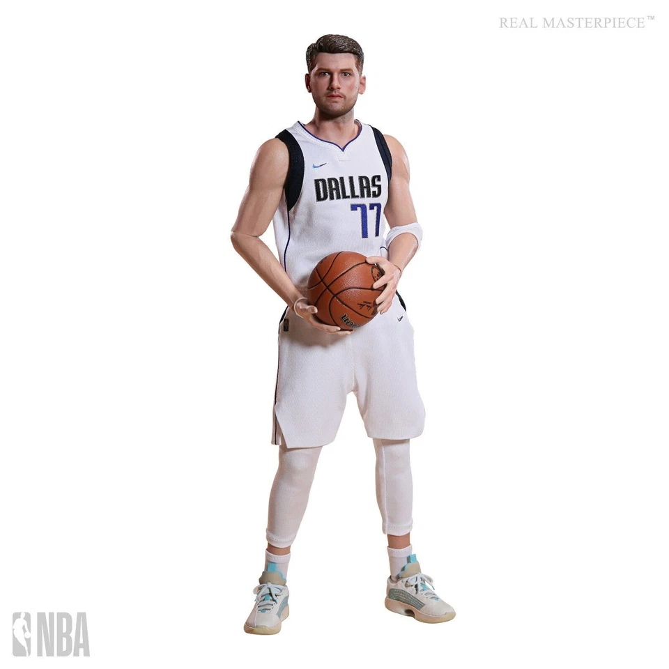 ENTERBAY 1/6 REAL MASTERPIECE : LUKA DONCIC  ACTION FIGURE GIFT NEW - Image 2 of 4